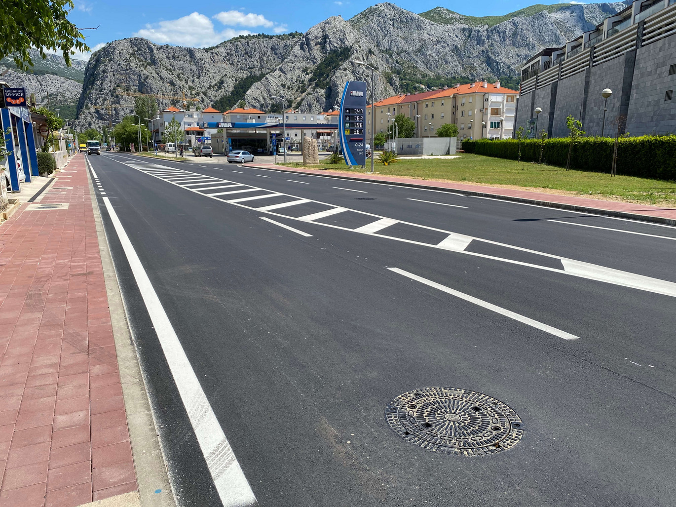 Image Road Duce Omis Croatia