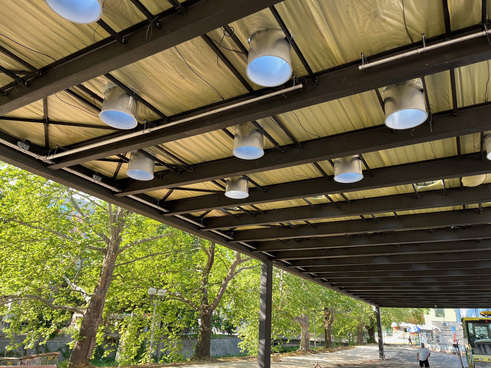 ACO--reference-project-Blagoevgrad-roof-detail