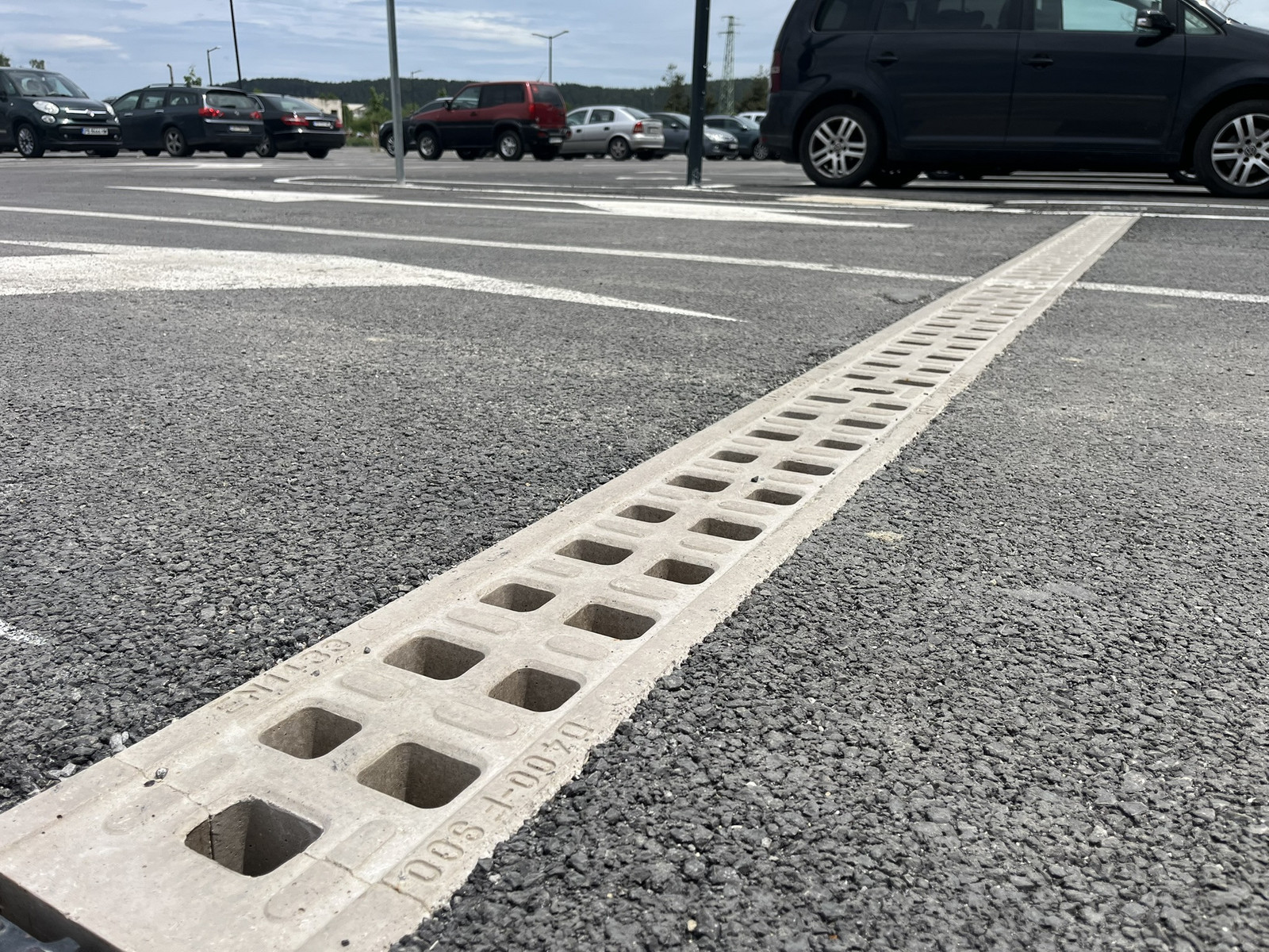 Здрава система за отводняване за хотелски паркинг – ACO Monoblock RD
