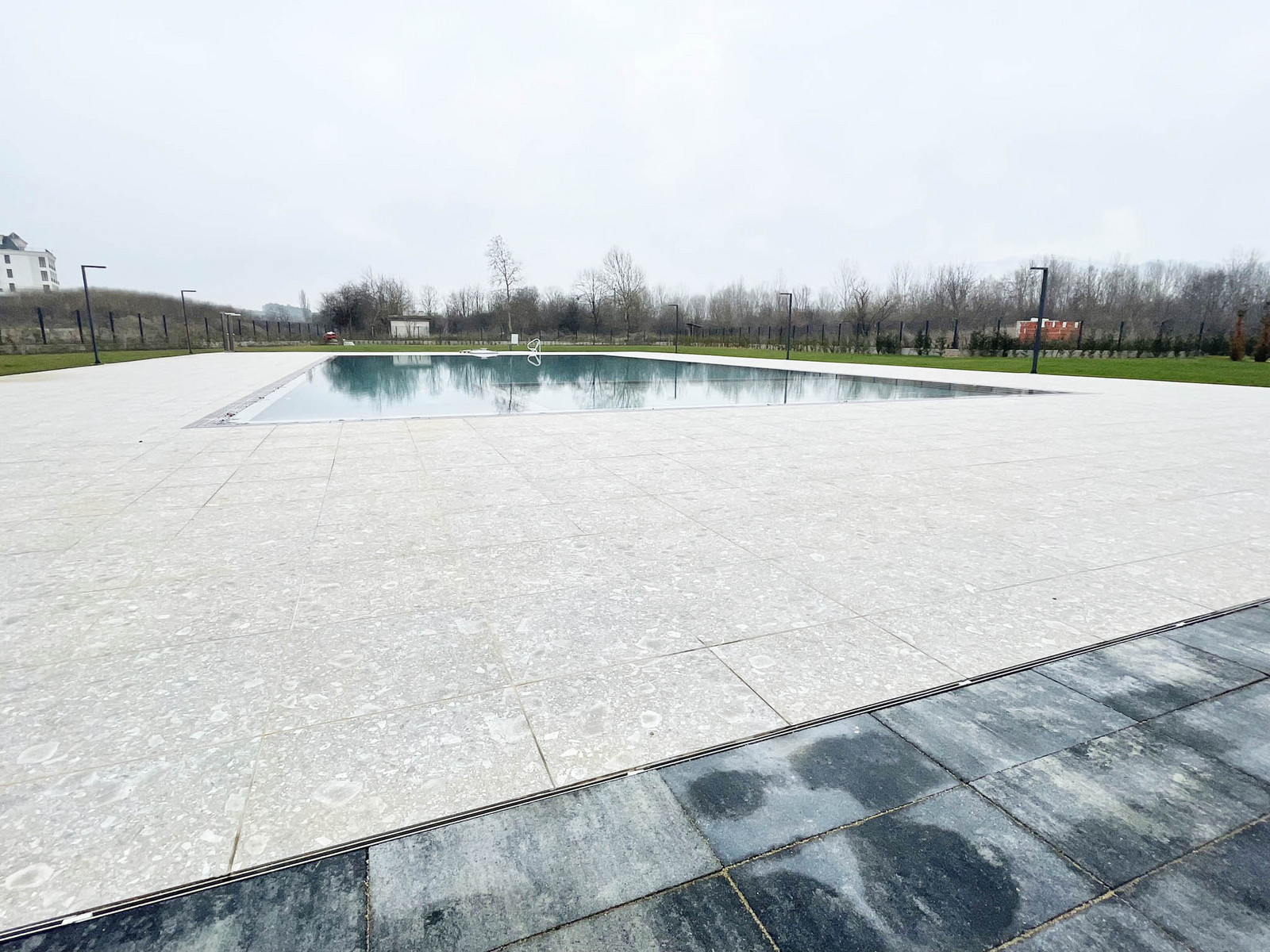 ACO-reference-project-Atmosphere-slot8-pool