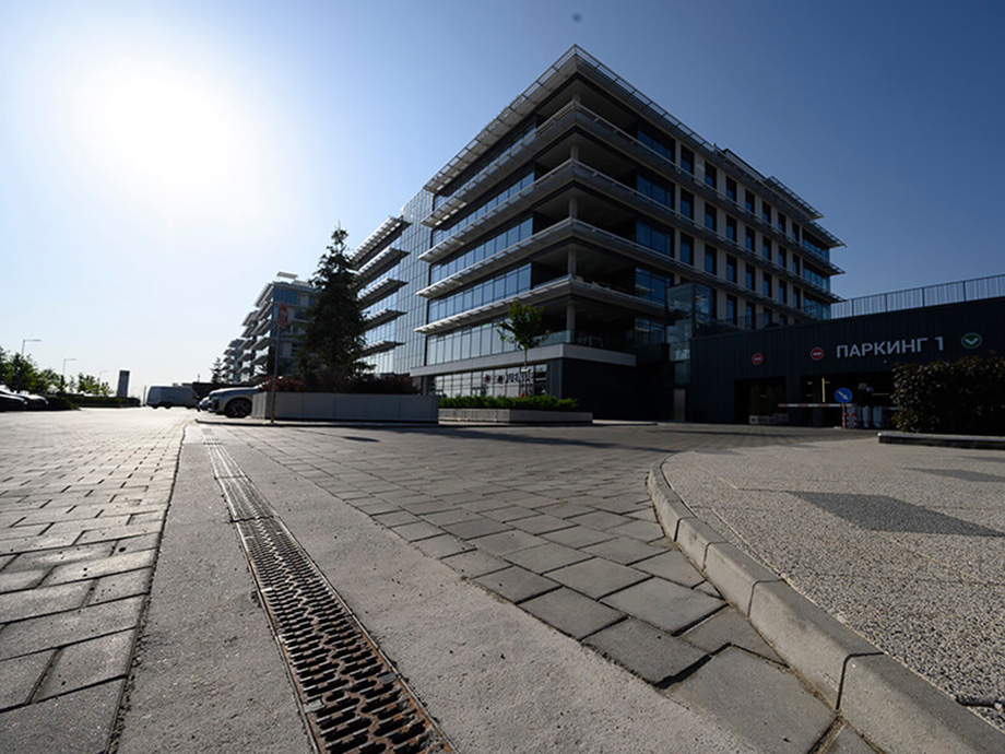 ACO-reference-project-Garitage-park-external-drainage