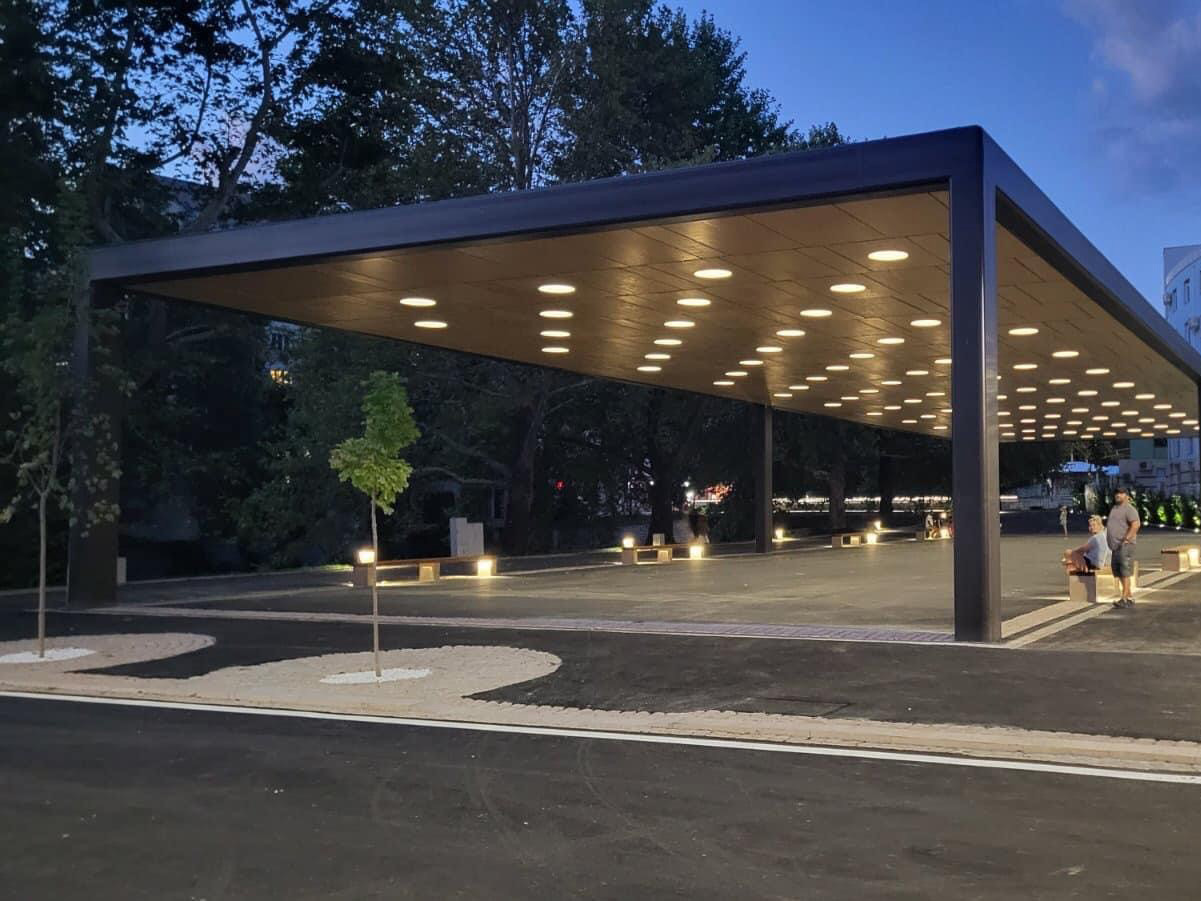 ACO-reference-project-Blagoevgrad-roof-night